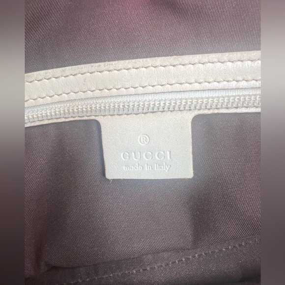 Authentic GUCCI bag - Picture 10 of 12